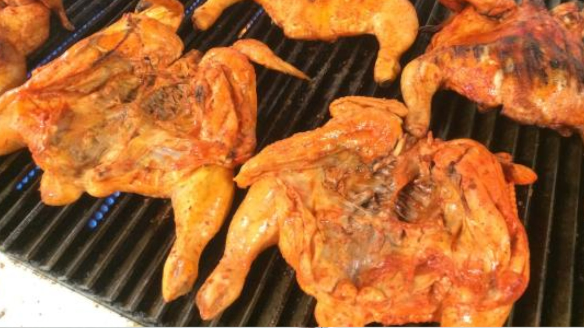 Pollo a la Parrilla Jugoso | Receta casera | Fácil de condimentar | Tiempo cocción